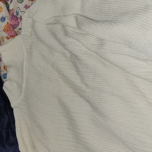 Women's long sleeve sweater